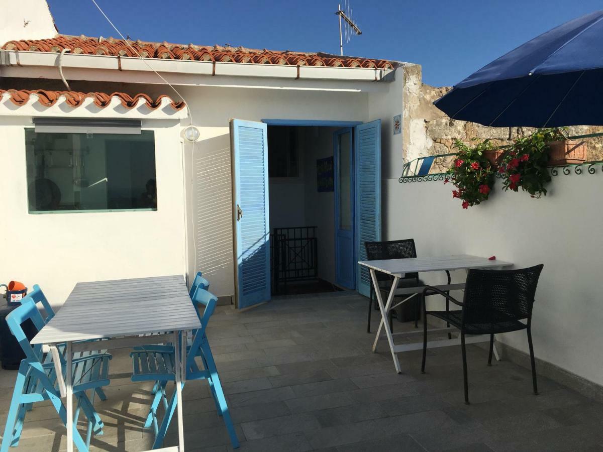 Bed and Breakfast 4 In Piazza Сорсо Екстер'єр фото