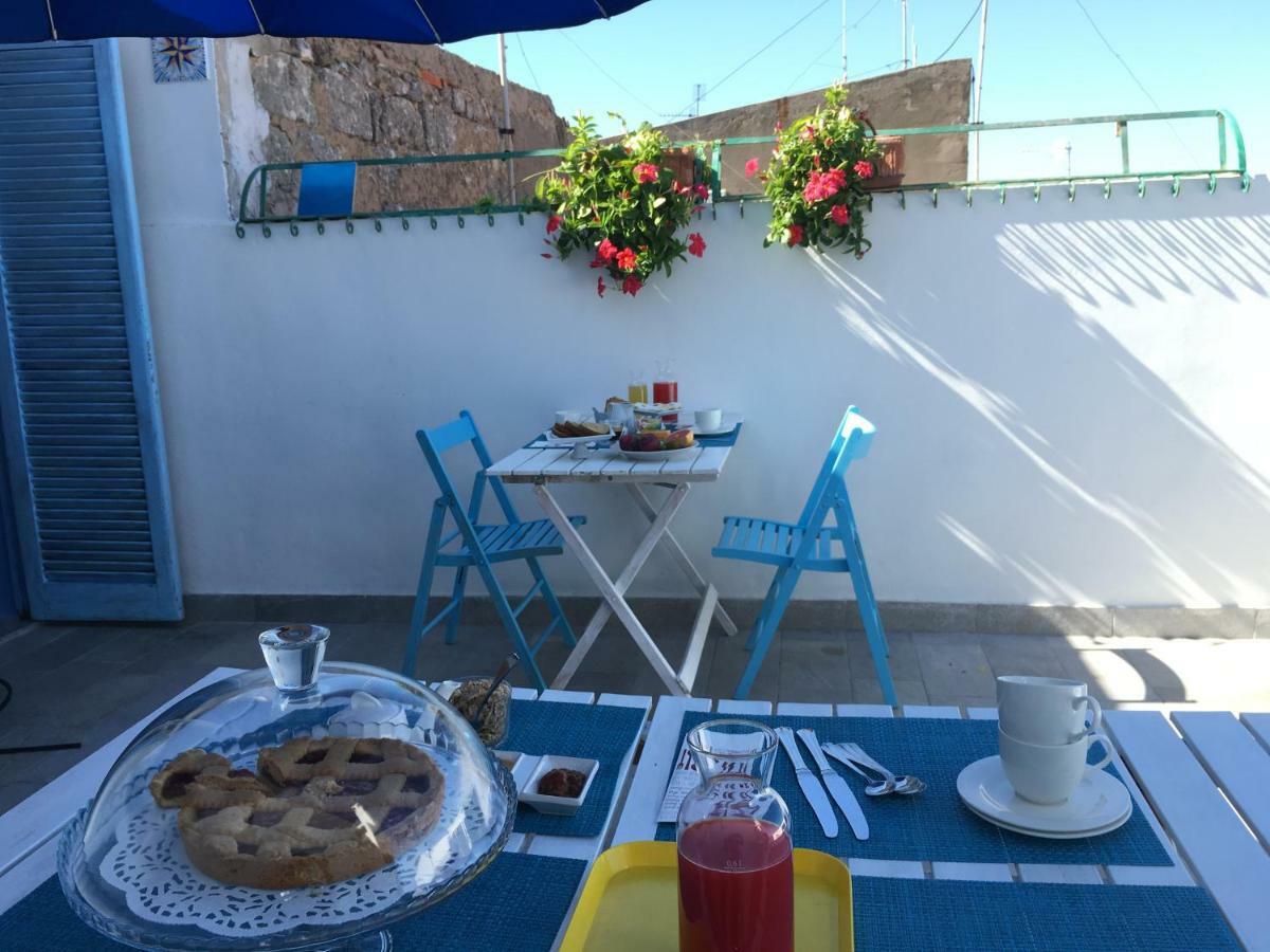 Bed and Breakfast 4 In Piazza Сорсо Екстер'єр фото